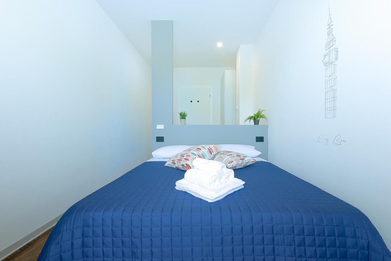Alle Porte Del Centro - Guest House - Reggio Emilia - Ingresso Centro Storico - Parcheggio Gratuito ภายนอก รูปภาพ